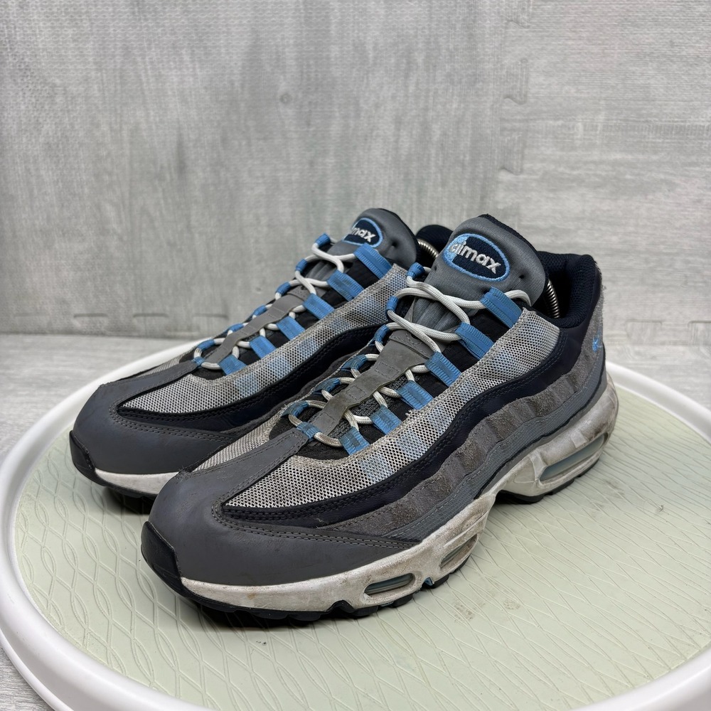 Nike Air Max 95 Cool Grey UNC University Blue Size 10 Sneakers Shoes DM0011-003